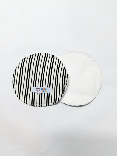 Protetor de seios preto e branco - Maria Cadu